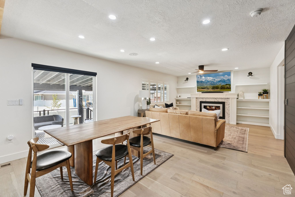 2228 S MOUNTAIN VIEW BLVD Woods Cross, UT 84087