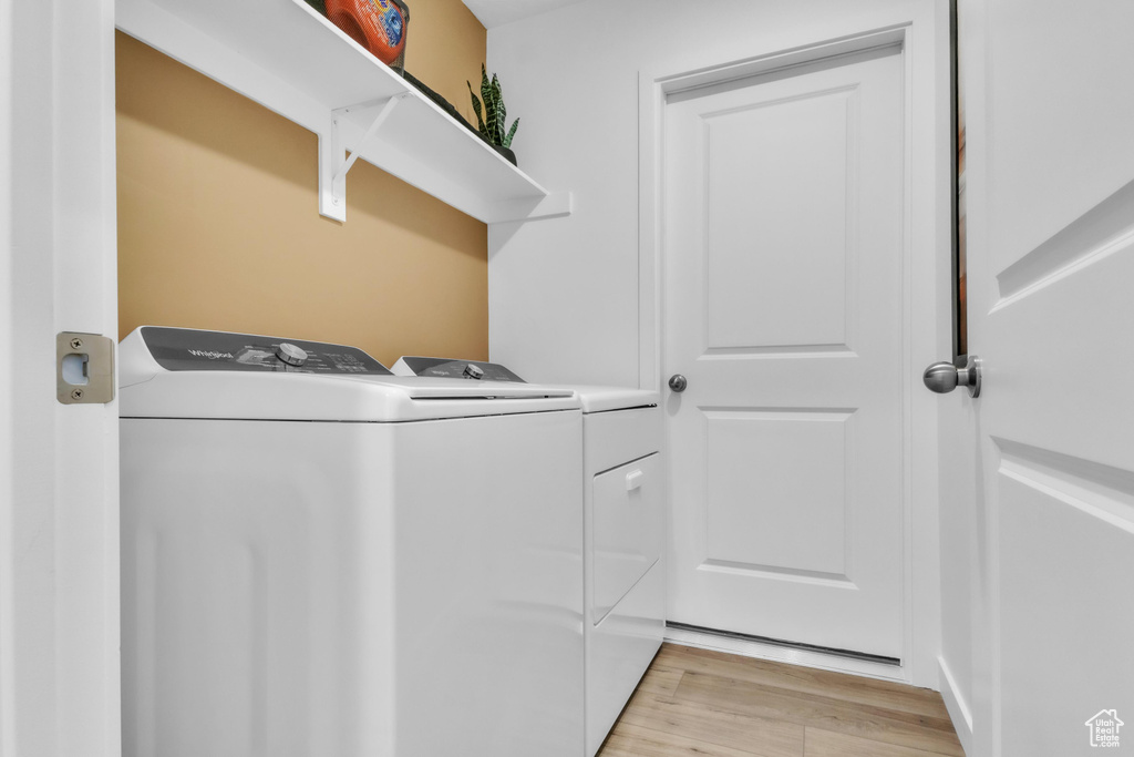 Photo 24 for MLS #2103157 at 1535 N Summer Springs Cv #92