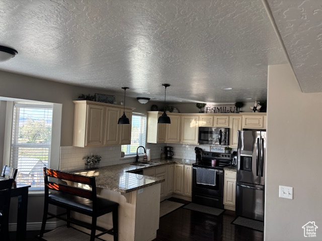 Photo 5 for MLS #2103167 at 392 W 3775 South