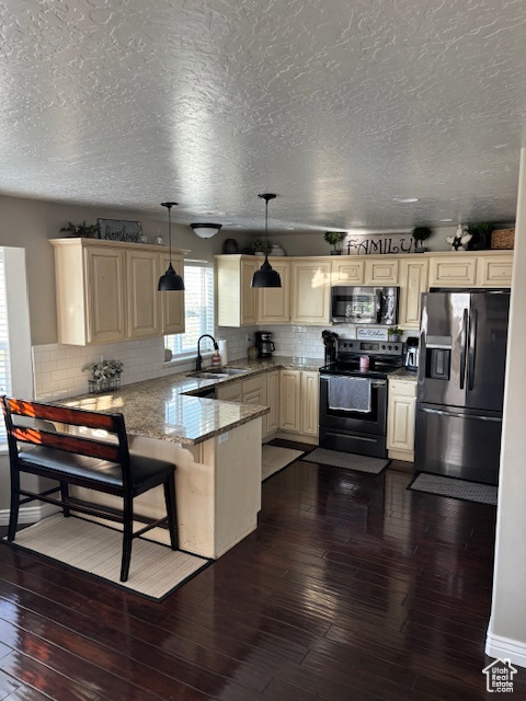 Photo 6 for MLS #2103167 at 392 W 3775 South
