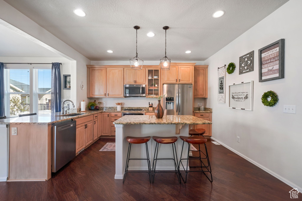 83 N CANYON MAPLE RD Vineyard, UT 84059