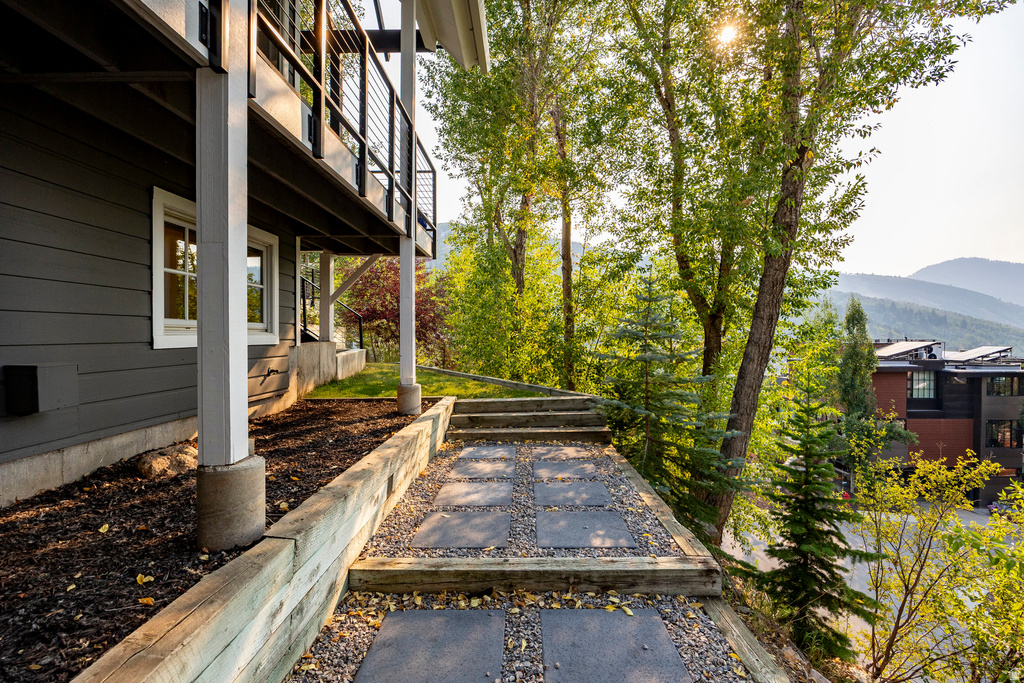 347 MCHENRY AVE Park City, UT 84060