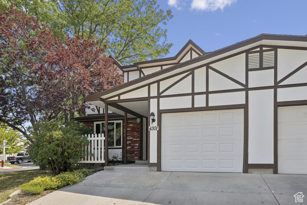 4301 S CROMWELL CT Salt Lake City, UT 84123