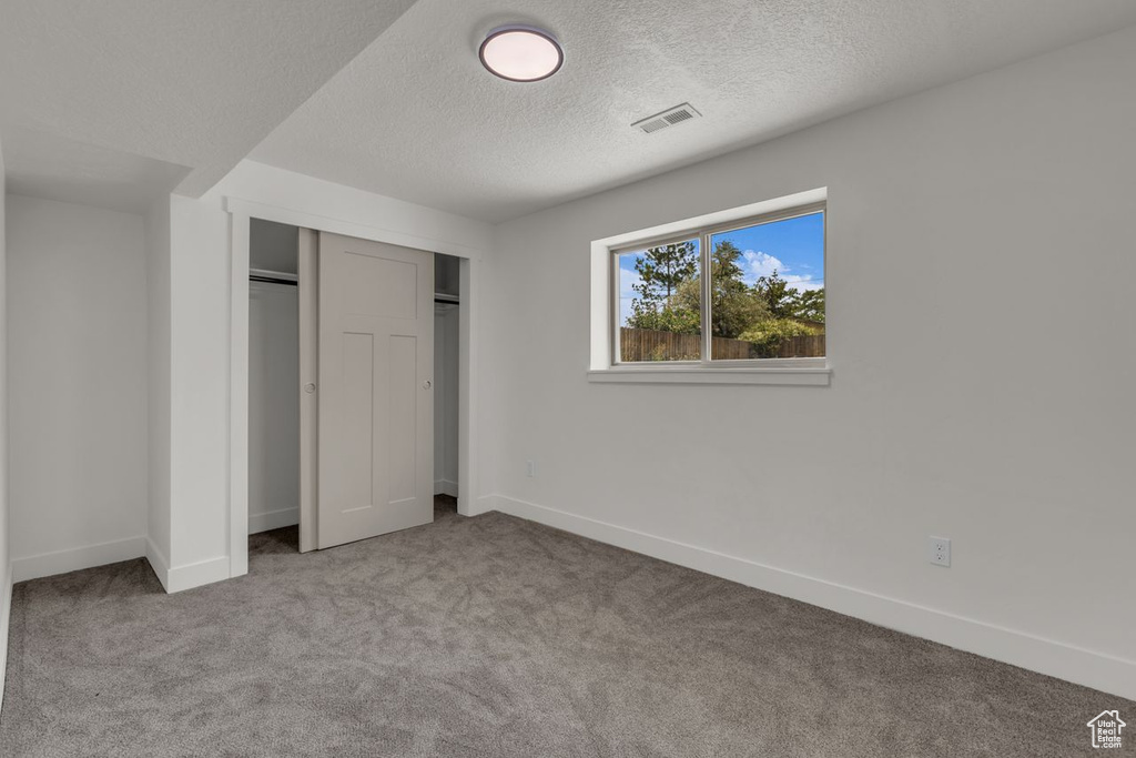 4323 W VALDOWN AVE West Valley City, UT 84120