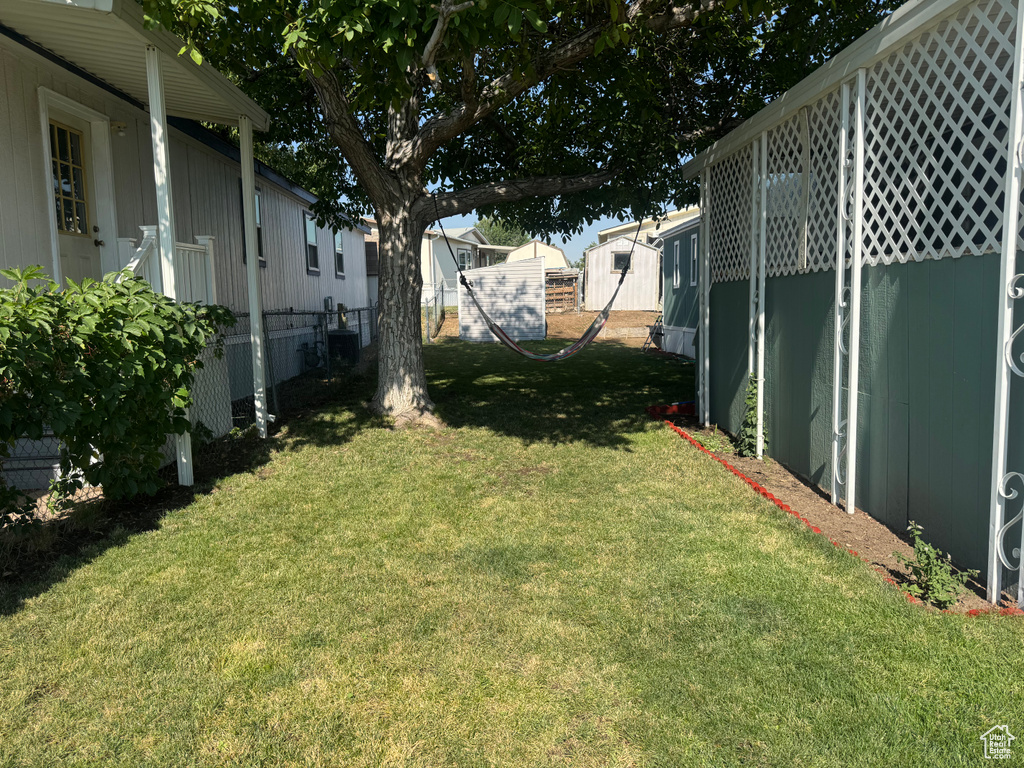 Photo 4 for MLS #2103178 at 5075 W 4700 South #114