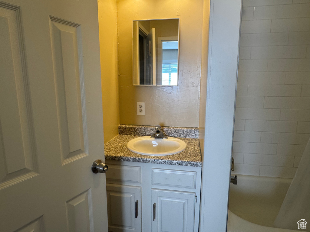Photo 16 for MLS #2103178 at 5075 W 4700 South #114