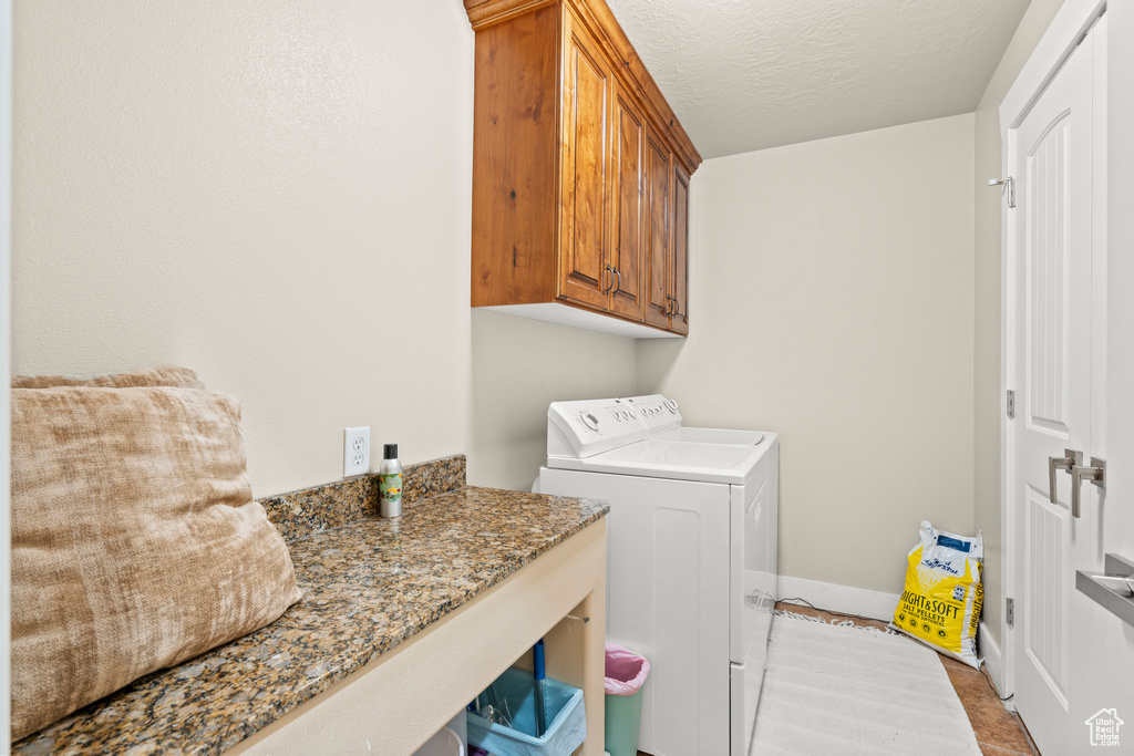 106 W SPRING HILL WAY Saratoga Springs, UT 84045