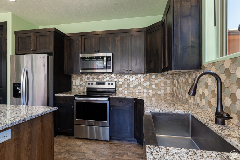 Photo 27 for MLS #2103210 at 500 E Mohawk Dr