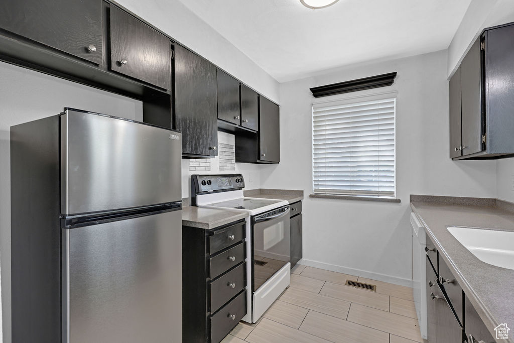 3575 S 3200 W #14A West Valley City, UT 84119
