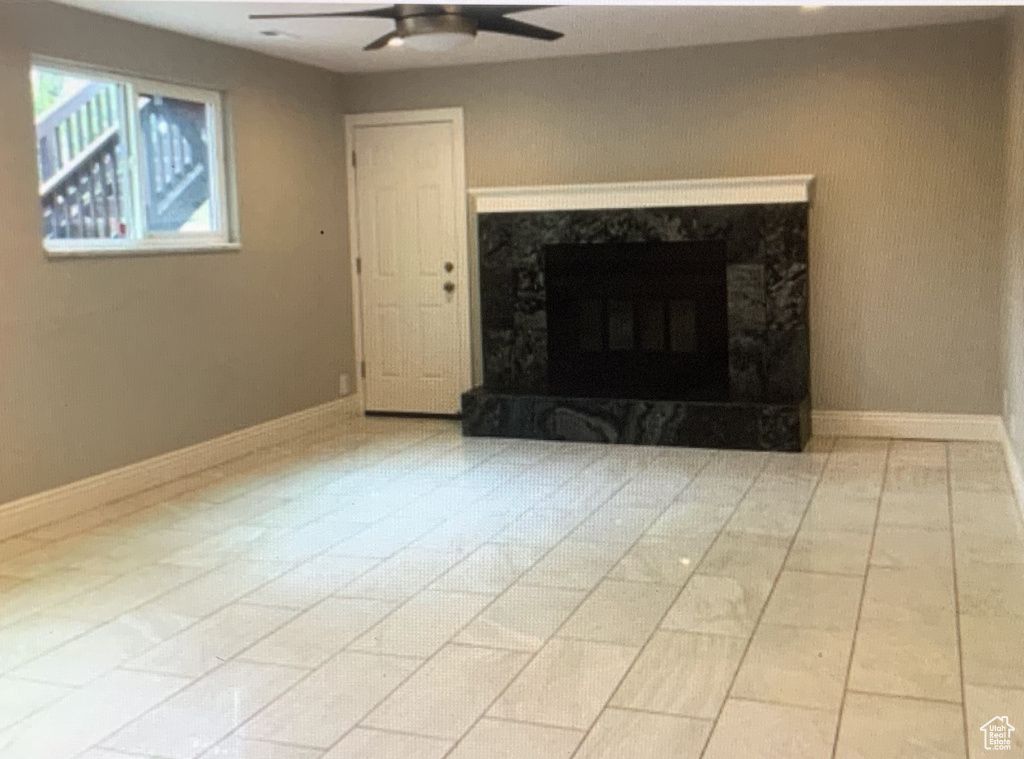 9979 S ALBURY RD Sandy, UT 84092