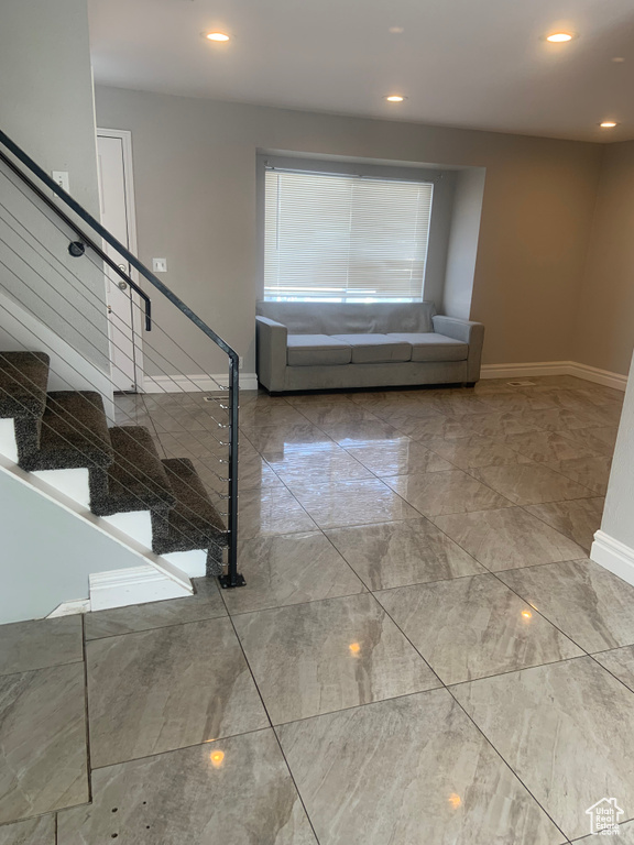 9979 S ALBURY RD Sandy, UT 84092