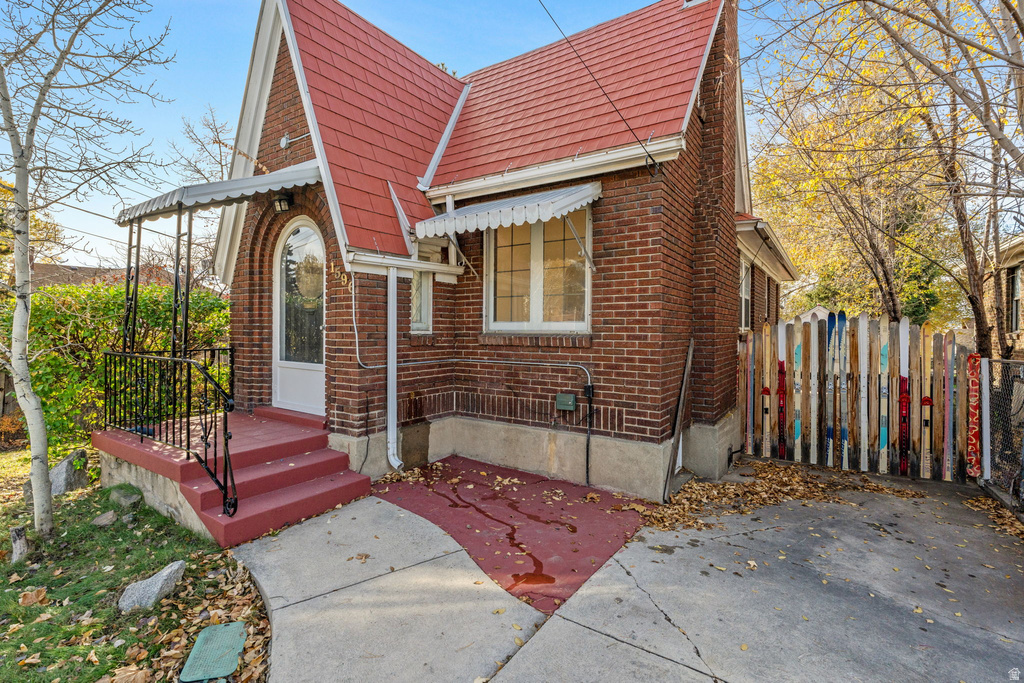 1596 S 1300 E Salt Lake City, UT 84105