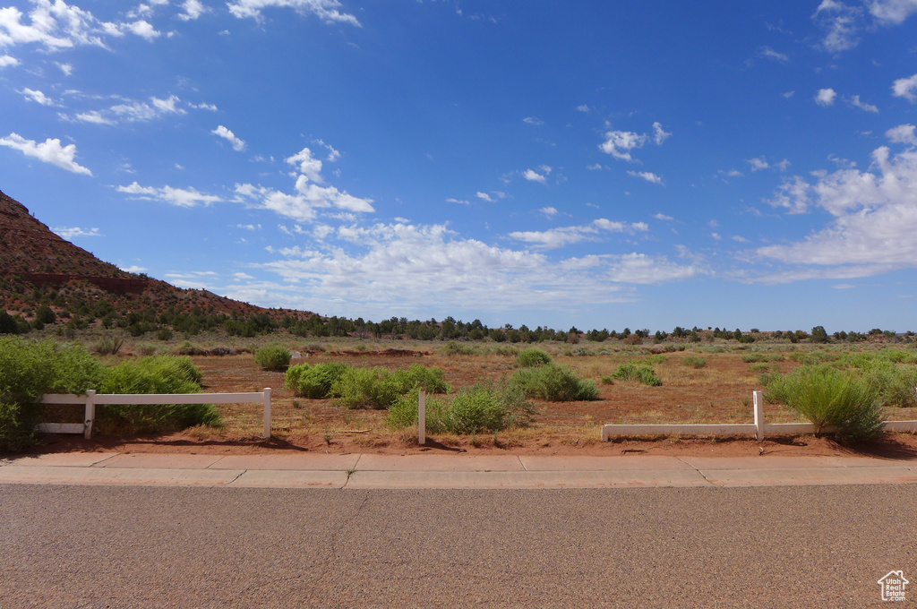 755  FAIRWAY DR. MULTIPLE PARCELS Kanab, UT 84741
