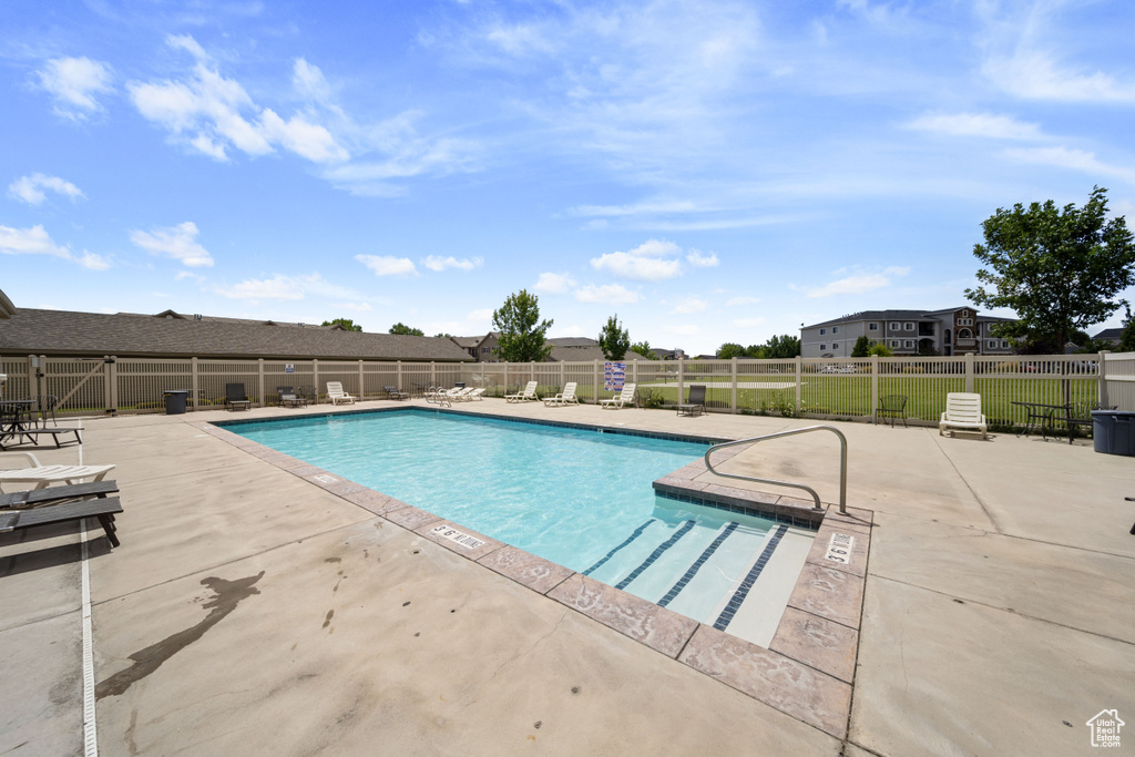 1922 N CREST RD Saratoga Springs, UT 84045