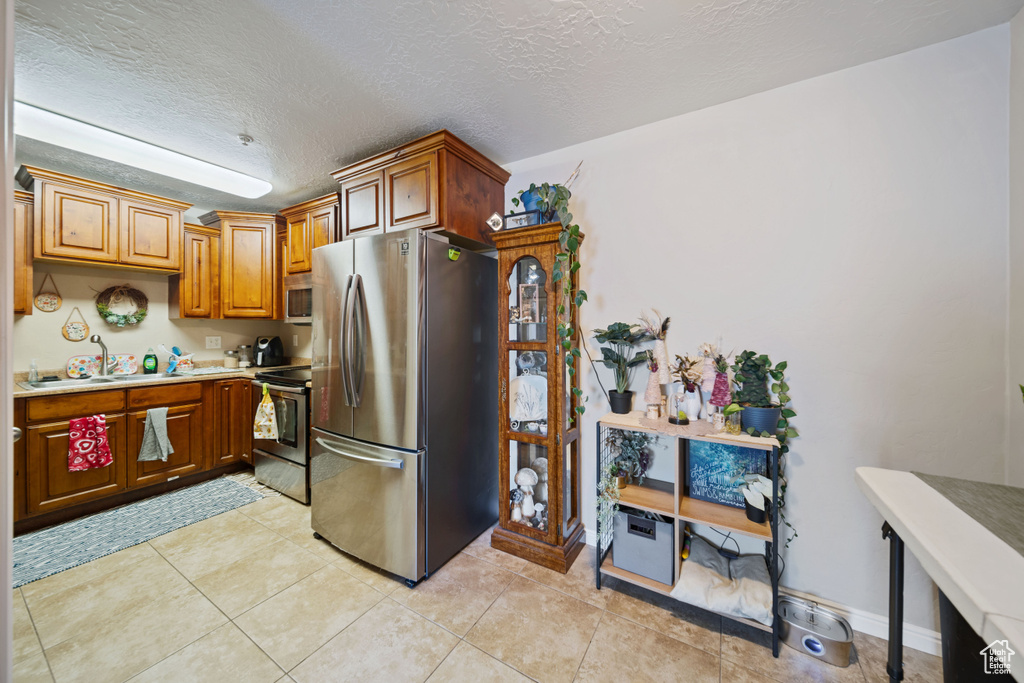 1922 N CREST RD Saratoga Springs, UT 84045