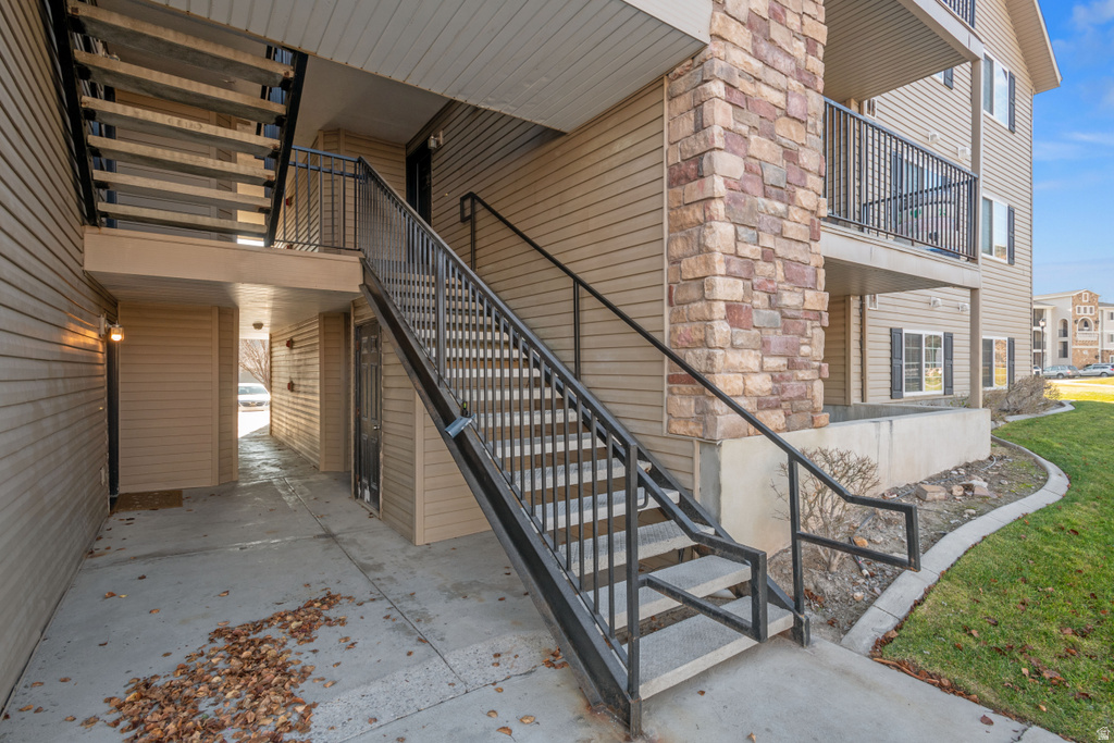 1922 N CREST RD Saratoga Springs, UT 84045