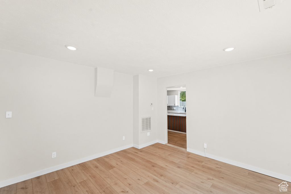 142 W 2ND ST Ogden, UT 84404
