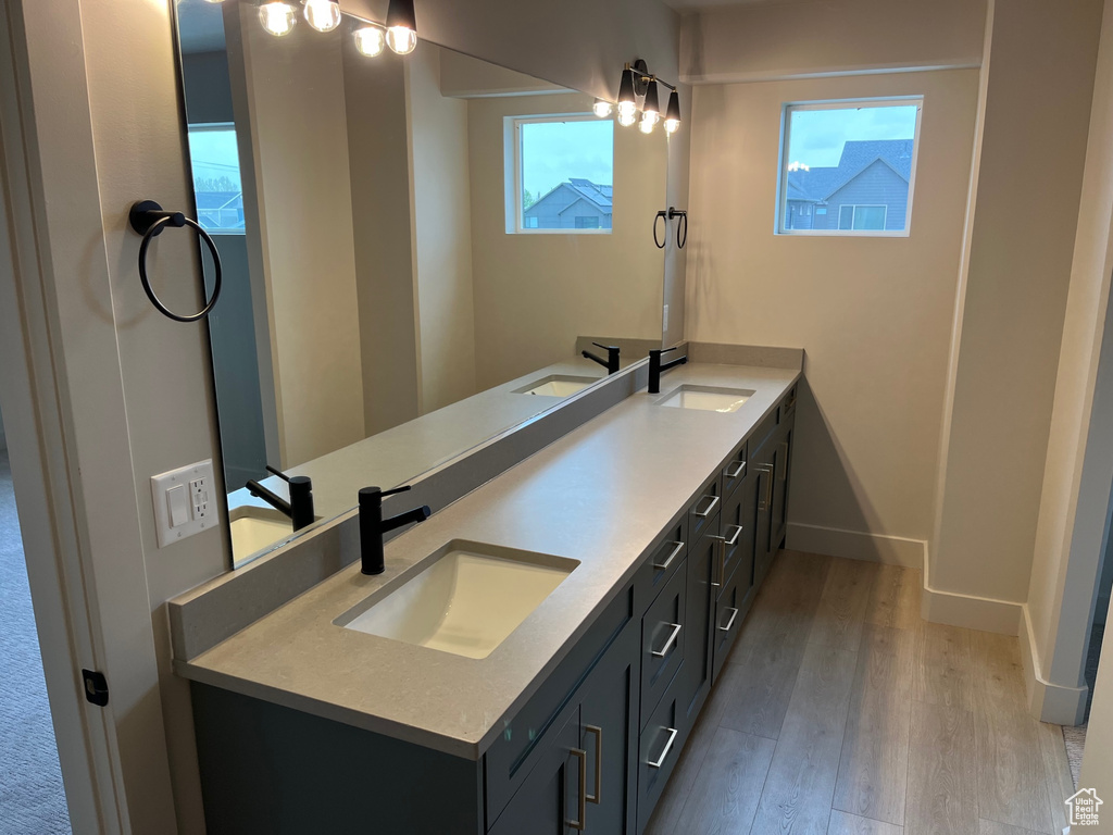 964 W 1880 S Syracuse, UT 84075