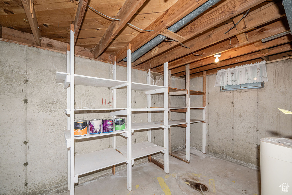 1076 E SYCAMORE DR Brigham City, UT 84302