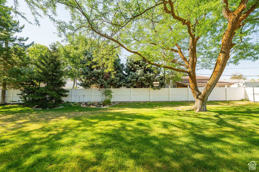 1076 E SYCAMORE DR Brigham City, UT 84302