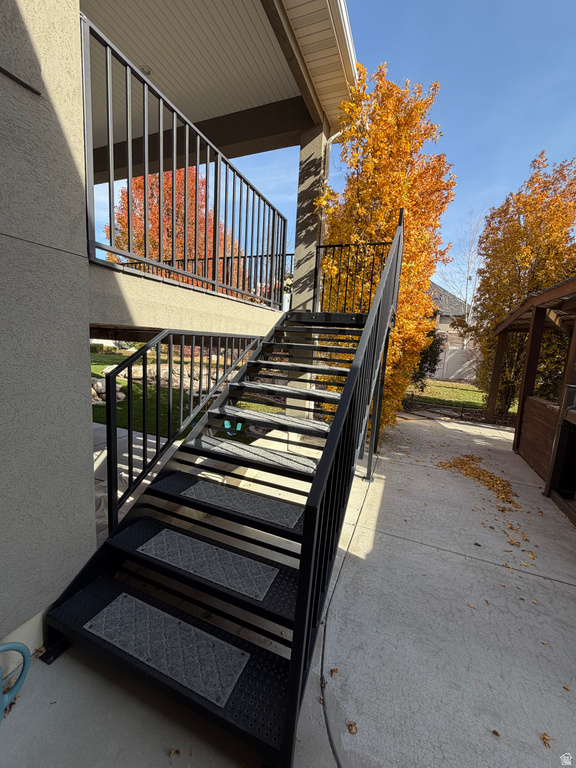 2172 N 2625 W Farr West, UT 84404