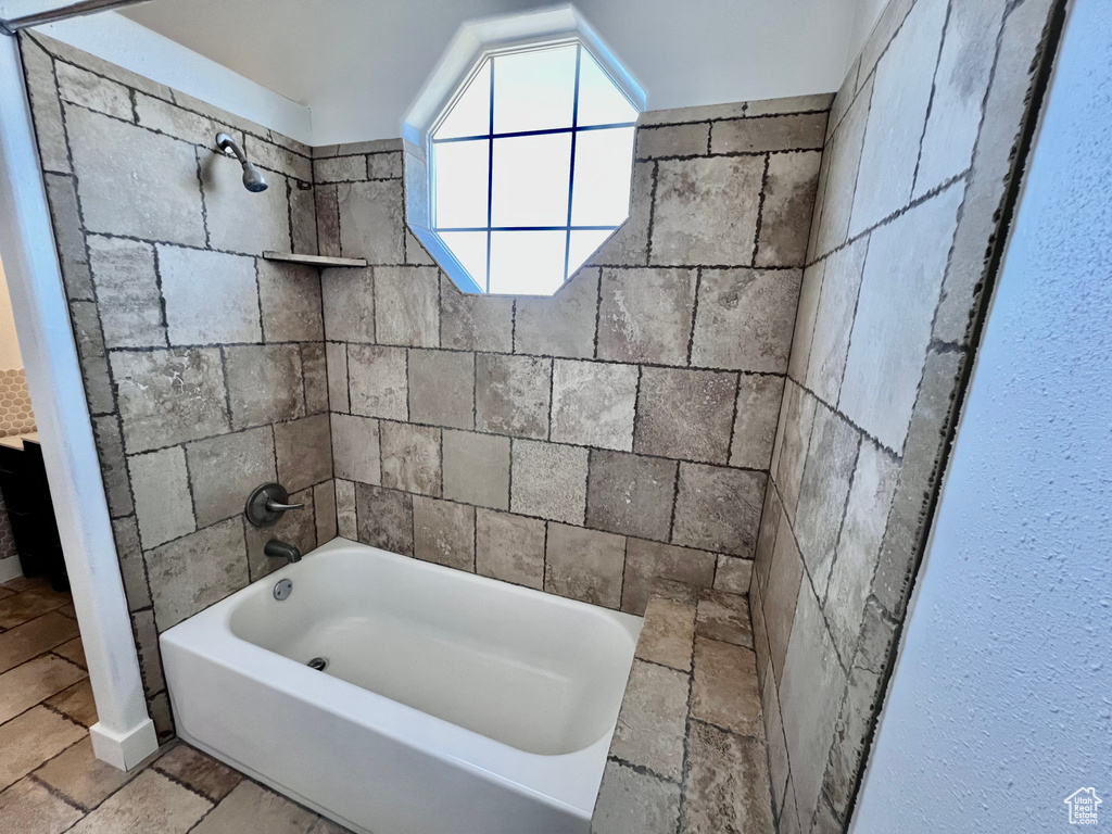 Photo 37 for MLS #2103276 at 1204 Hyperion Way