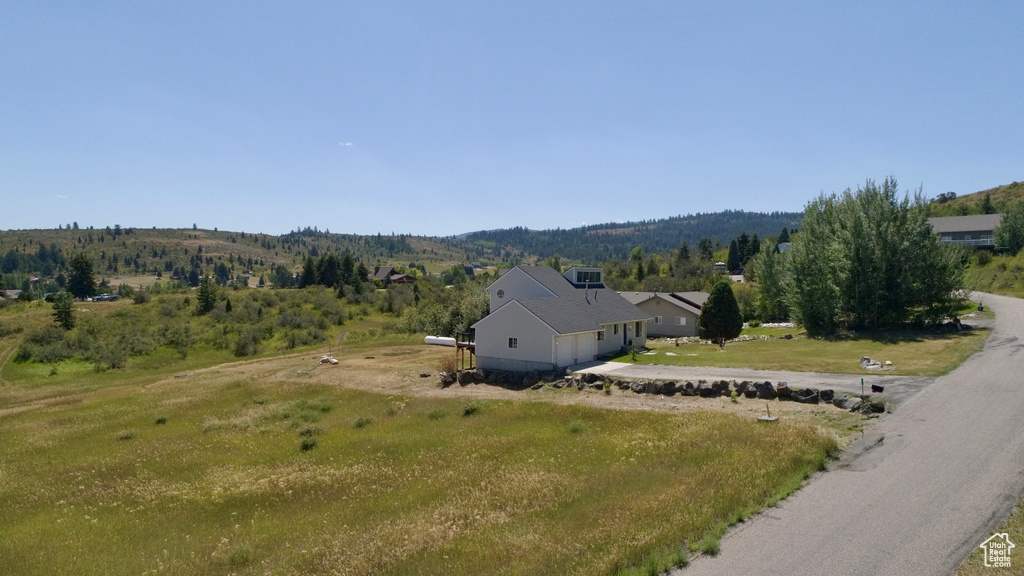 Photo 9 for MLS #2103276 at 1204 Hyperion Way