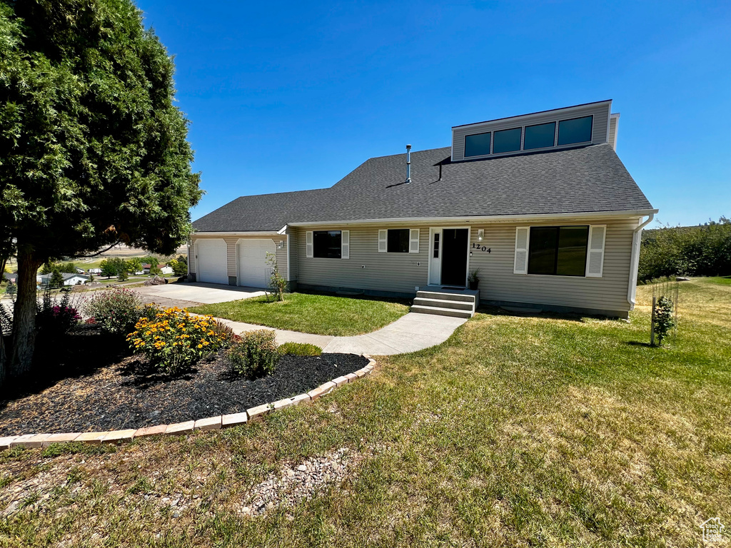 Photo 13 for MLS #2103276 at 1204 Hyperion Way