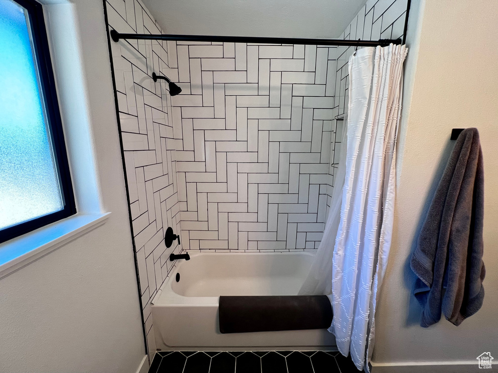 Photo 31 for MLS #2103276 at 1204 Hyperion Way