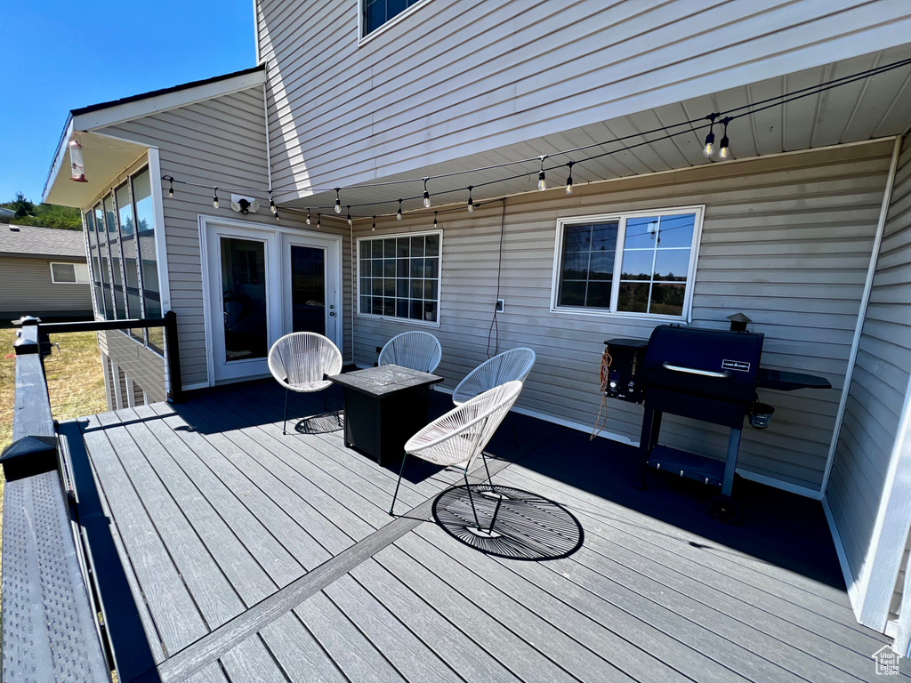 Photo 48 for MLS #2103276 at 1204 Hyperion Way