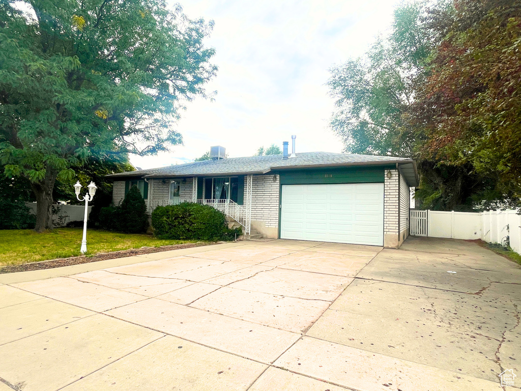 Photo 58 for MLS #2103277 at 1171 W Gordon Ave
