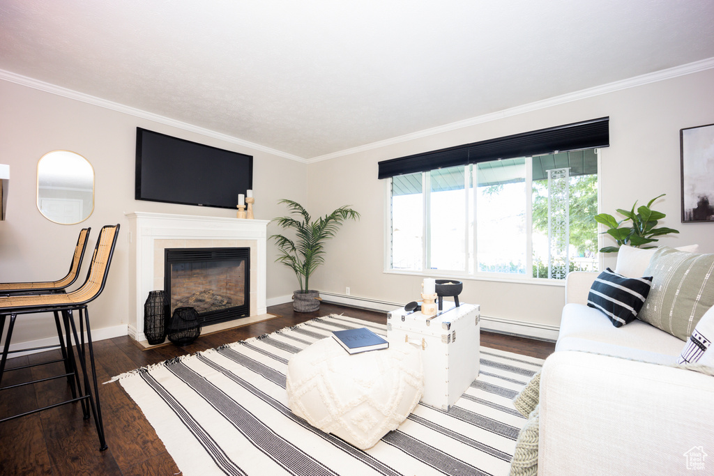 Photo 4 for MLS #2103277 at 1171 W Gordon Ave
