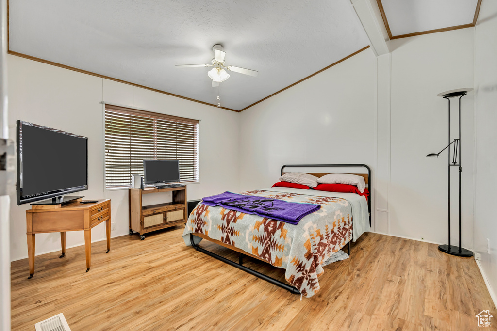 Photo 8 for MLS #2103279 at 1101 W Barberry Dr