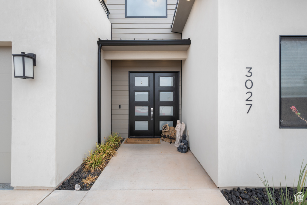 Photo 2 for MLS #2103283 at 3027 W 700 North