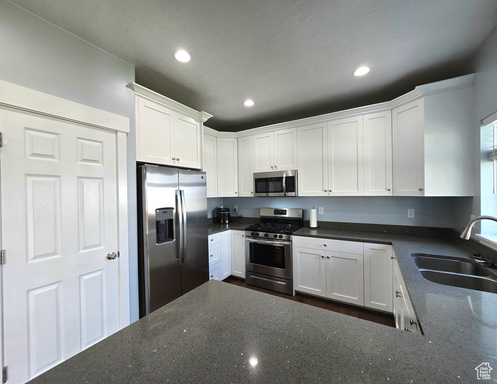 Photo 10 for MLS #2103290 at 819 S 300 West
