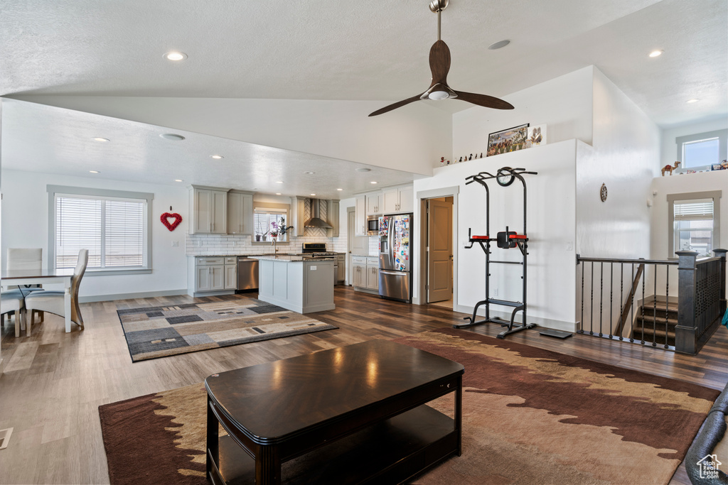 Photo 11 for MLS #2103291 at 1069 N 2800 West