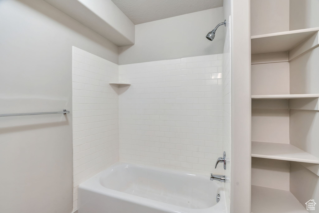 Photo 9 for MLS #2103300 at 1081 W 993 North #202