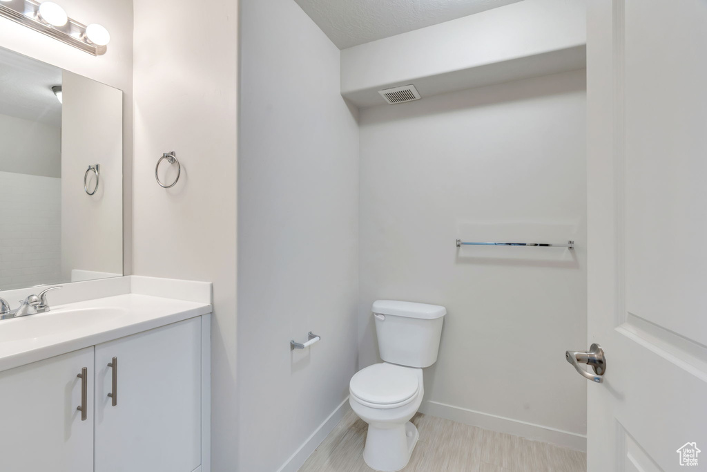 Photo 8 for MLS #2103300 at 1081 W 993 North #202