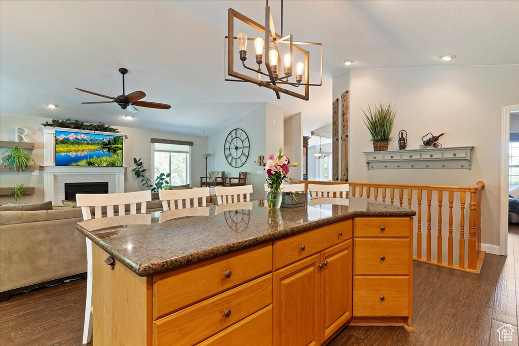 Photo 9 for MLS #2103311 at 5019 S Comanche Cir