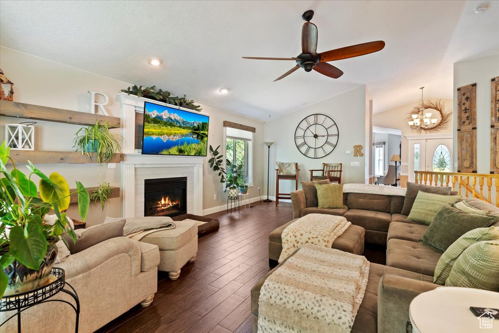 Photo 14 for MLS #2103311 at 5019 S Comanche Cir