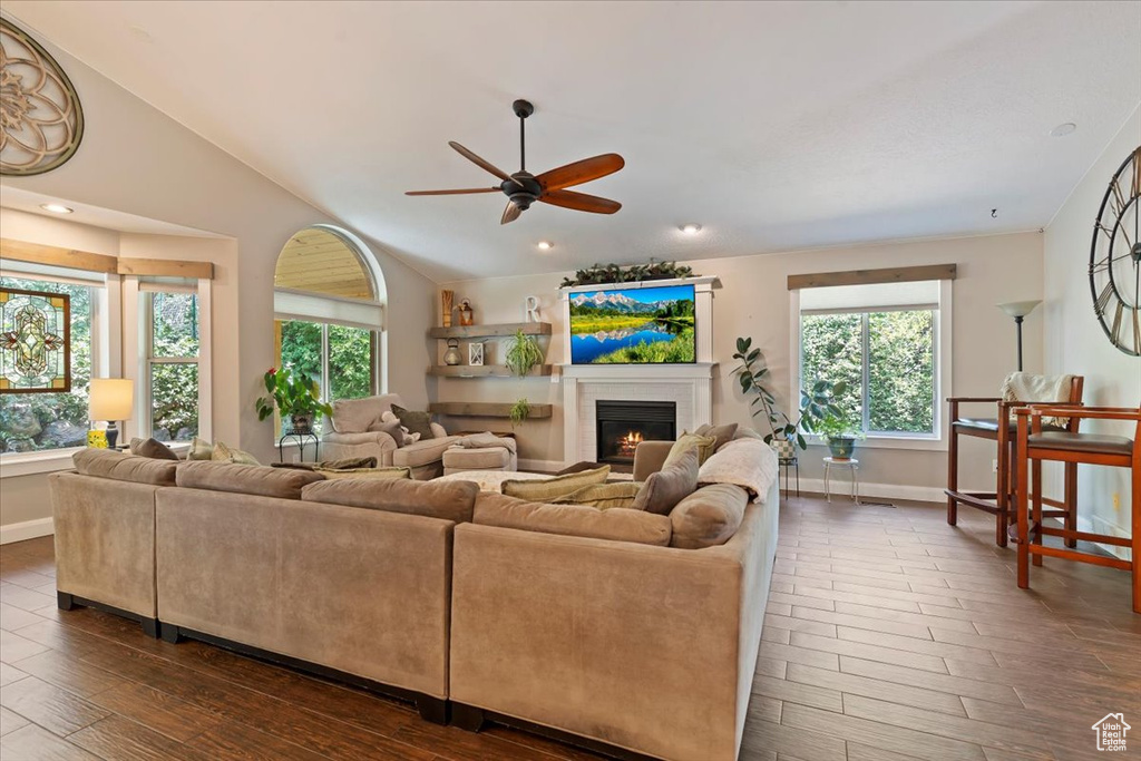 Photo 13 for MLS #2103311 at 5019 S Comanche Cir