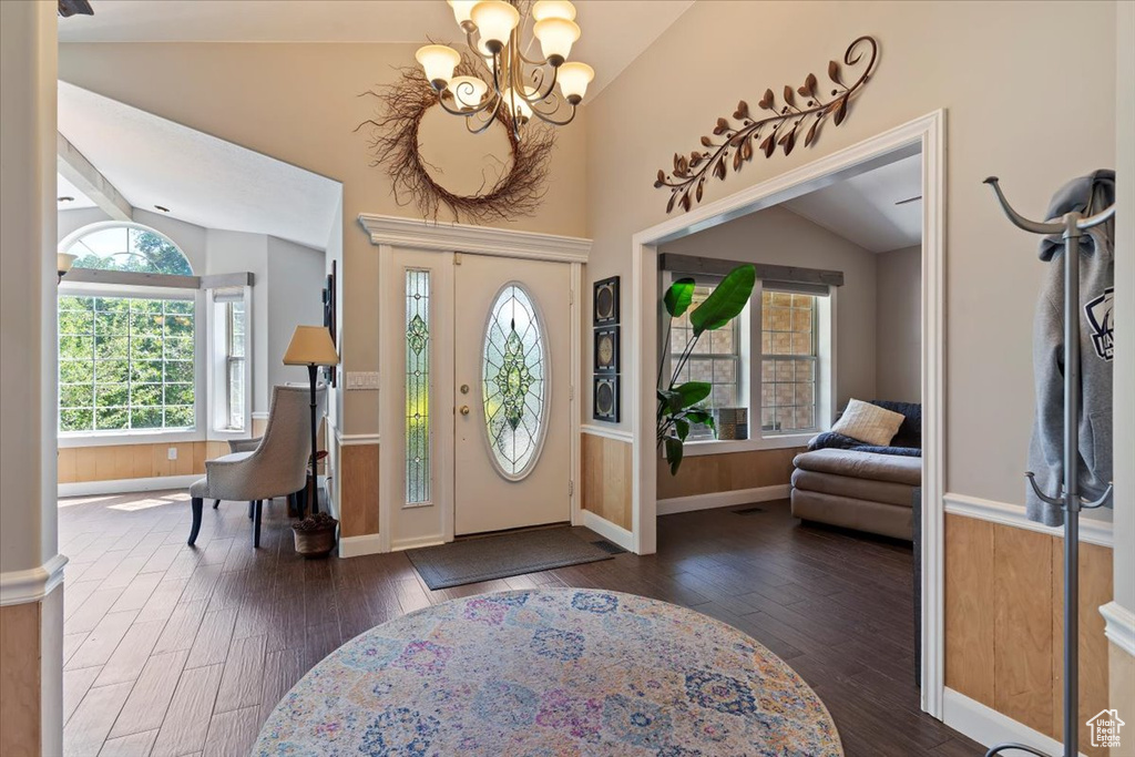 Photo 5 for MLS #2103311 at 5019 S Comanche Cir