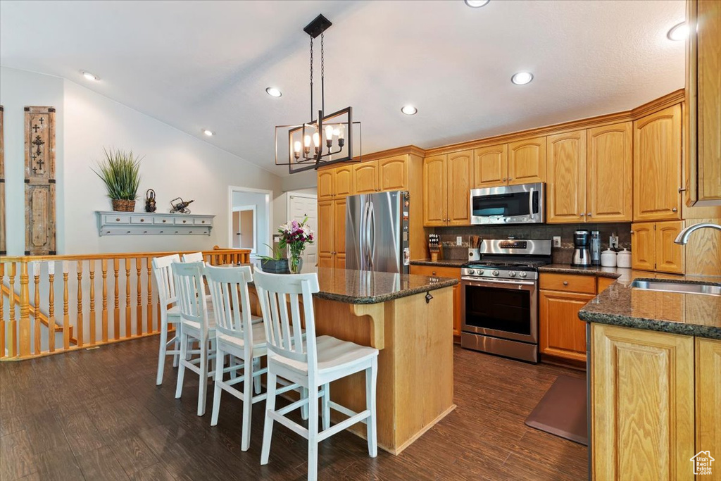 Photo 11 for MLS #2103311 at 5019 S Comanche Cir