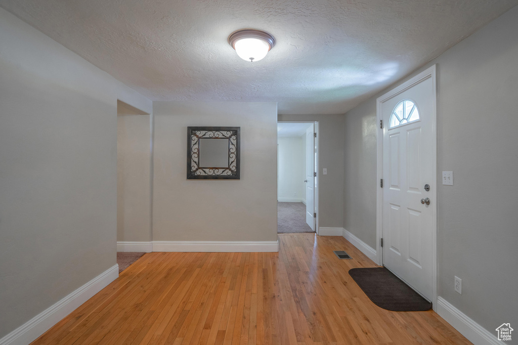 Photo 9 for MLS #2103312 at 160 E 600 North