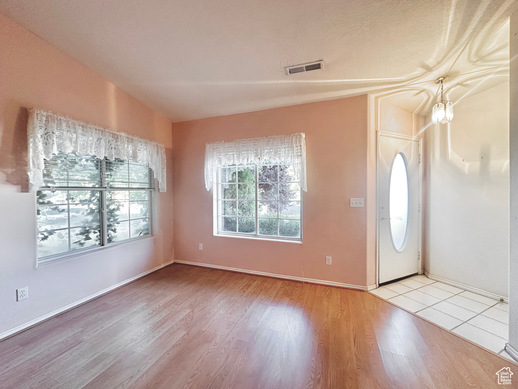 Photo 5 for MLS #2103316 at 74 S 2170 West
