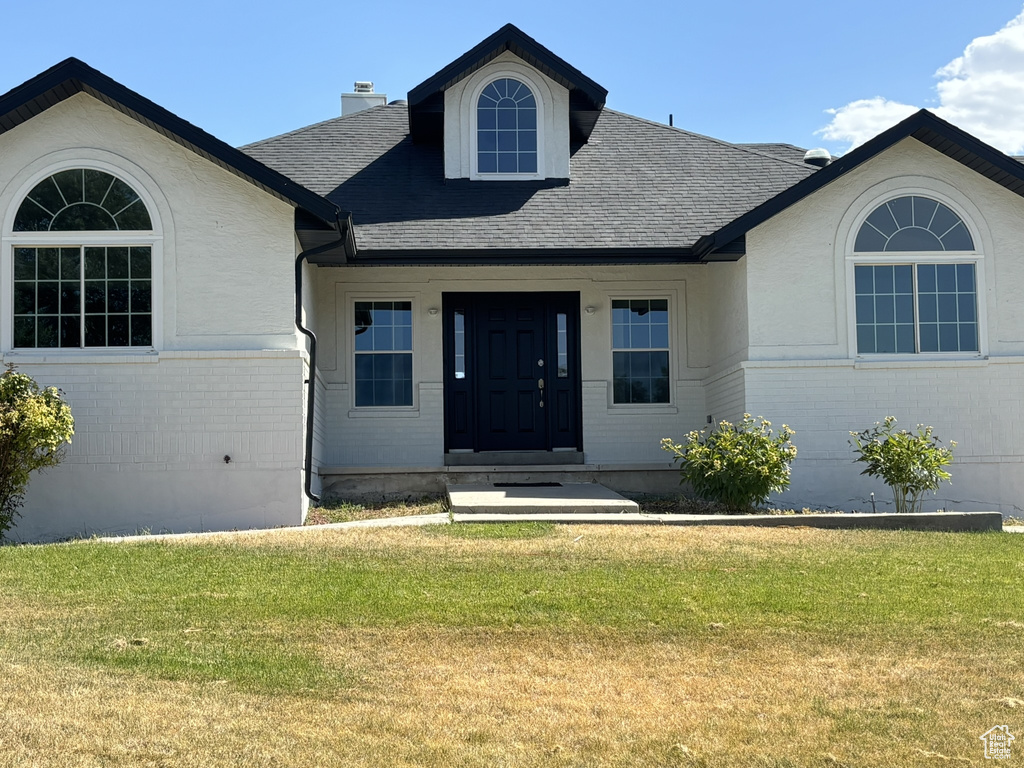 Photo 3 for MLS #2103318 at 353 W Redberry Rd
