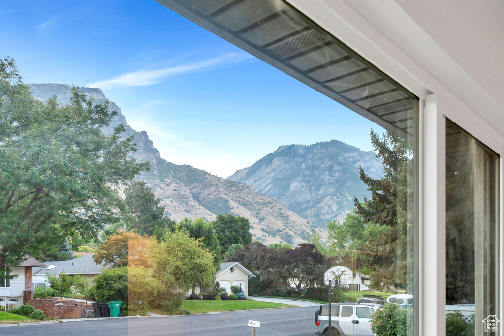 3129 N CHEROKEE LN Provo, UT 84604