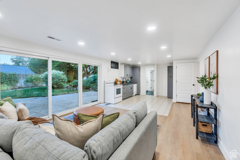 3129 N CHEROKEE LN Provo, UT 84604