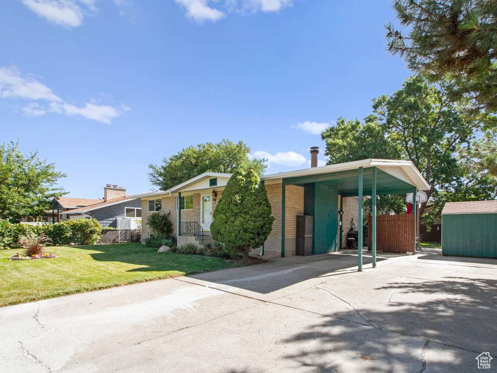Photo 29 for MLS #2103323 at 4545 S Thornwood Ave