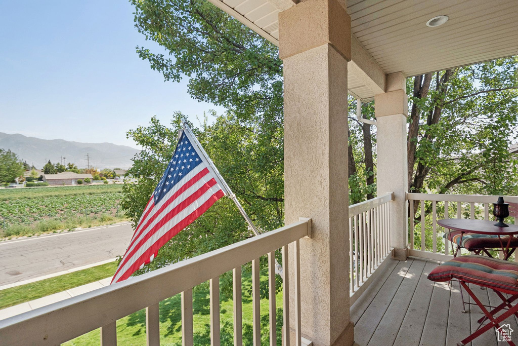 1043 N 2025 W Layton, UT 84041